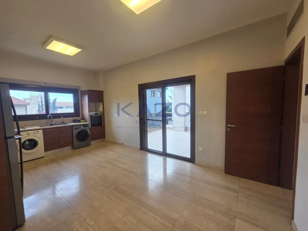 5 Bedroom House for Sale in Limassol – Agios Athanasios