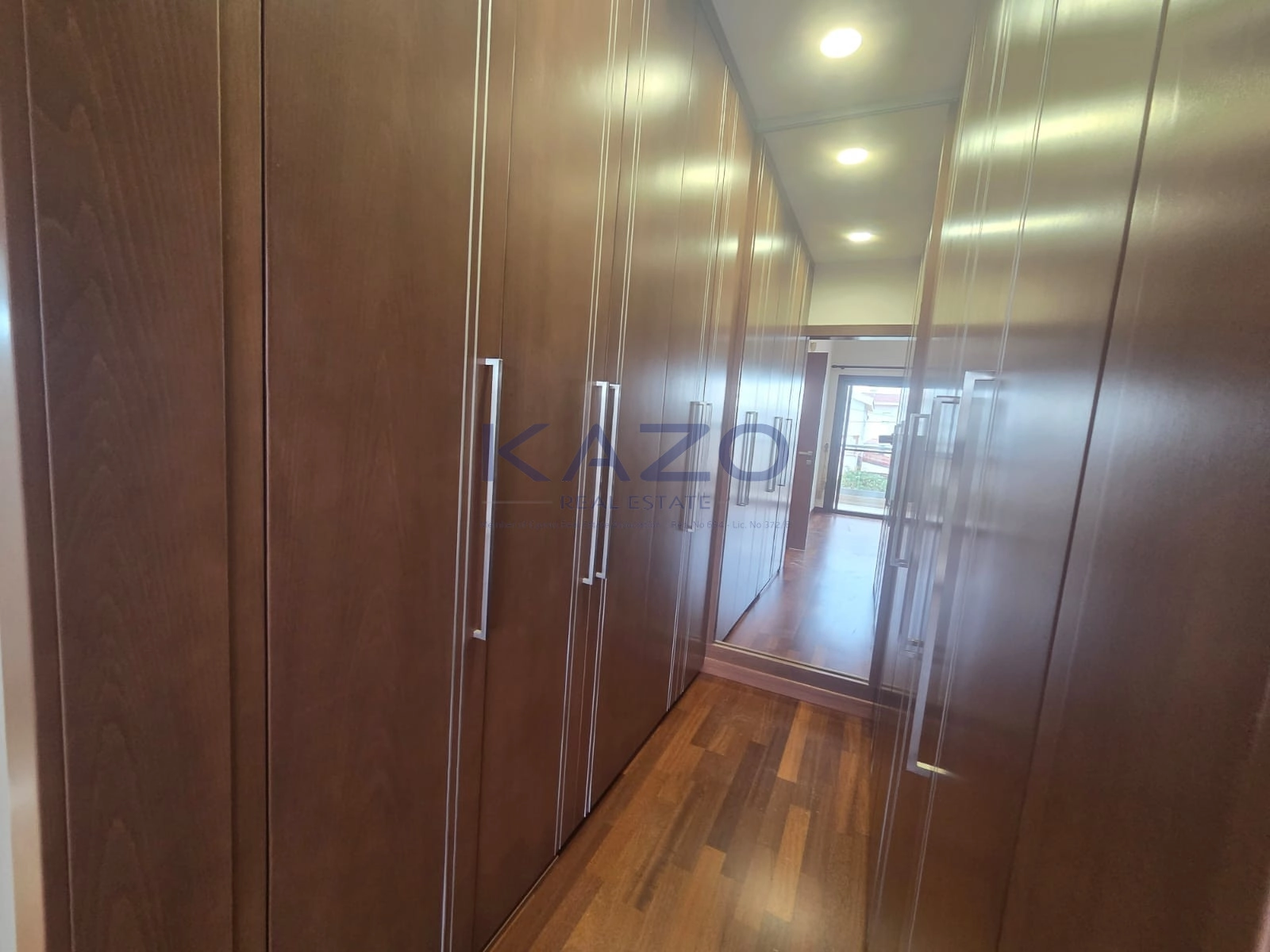 5 Bedroom House for Sale in Limassol – Agios Athanasios
