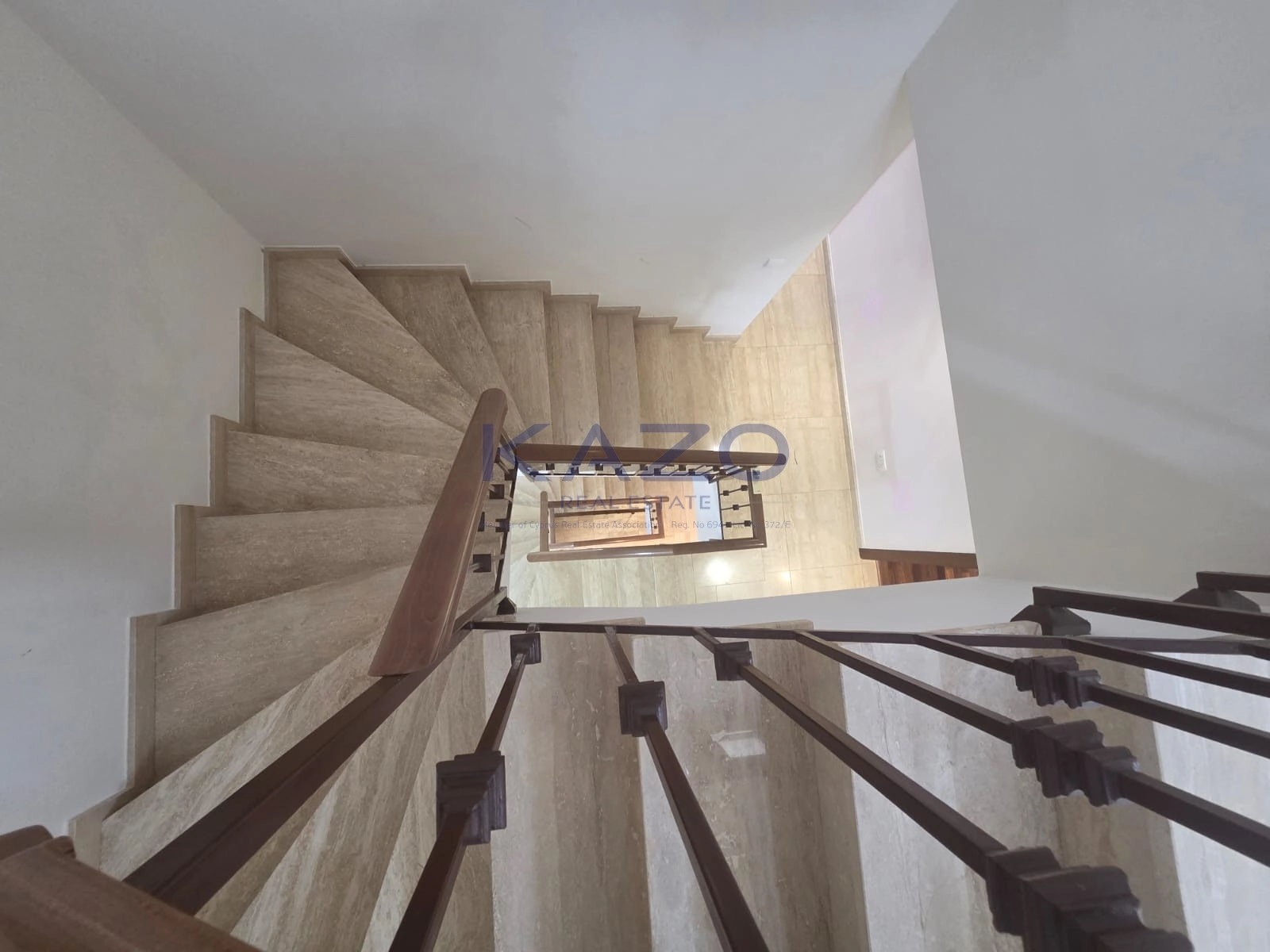 5 Bedroom House for Sale in Limassol – Agios Athanasios