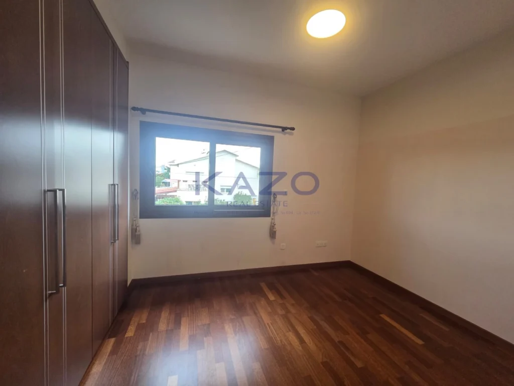 5 Bedroom House for Sale in Limassol – Agios Athanasios