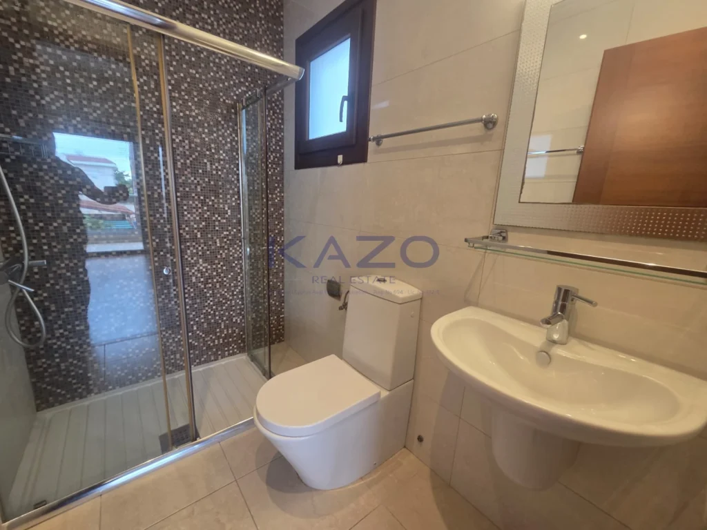 5 Bedroom House for Sale in Limassol – Agios Athanasios