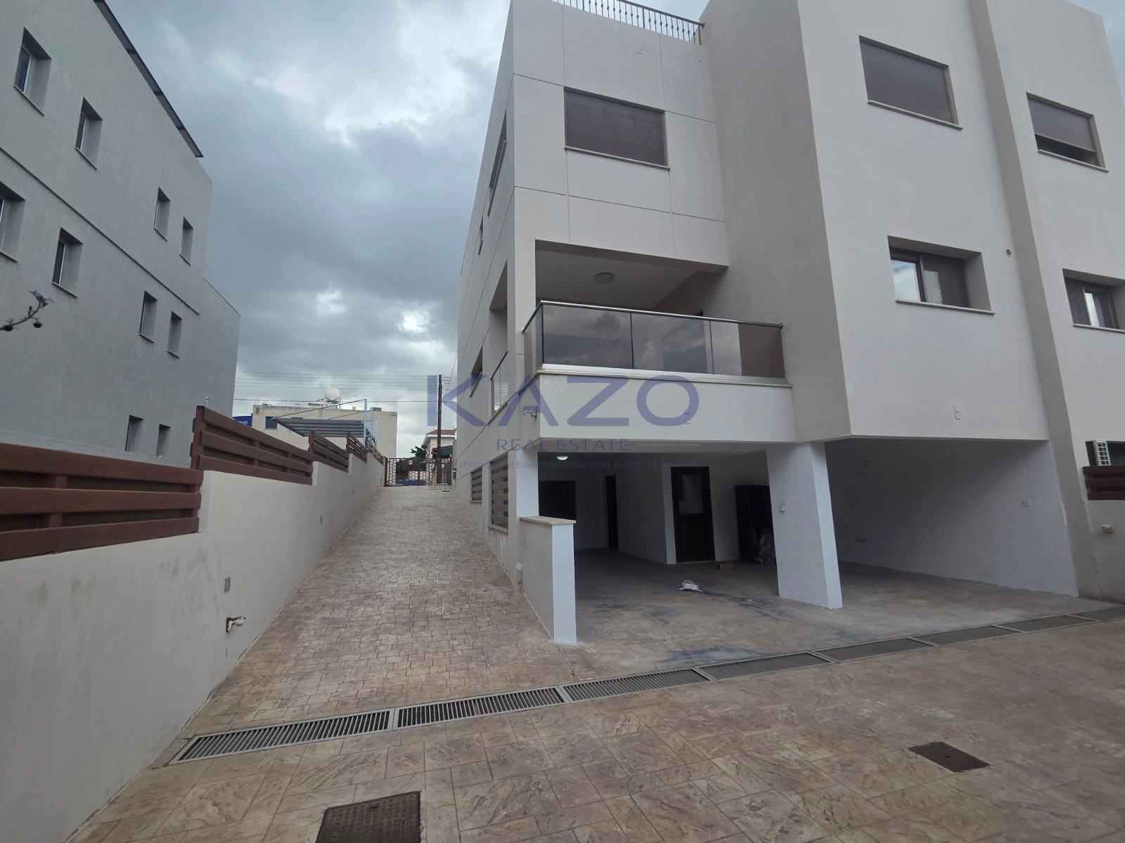 5 Bedroom House for Sale in Limassol – Agios Athanasios