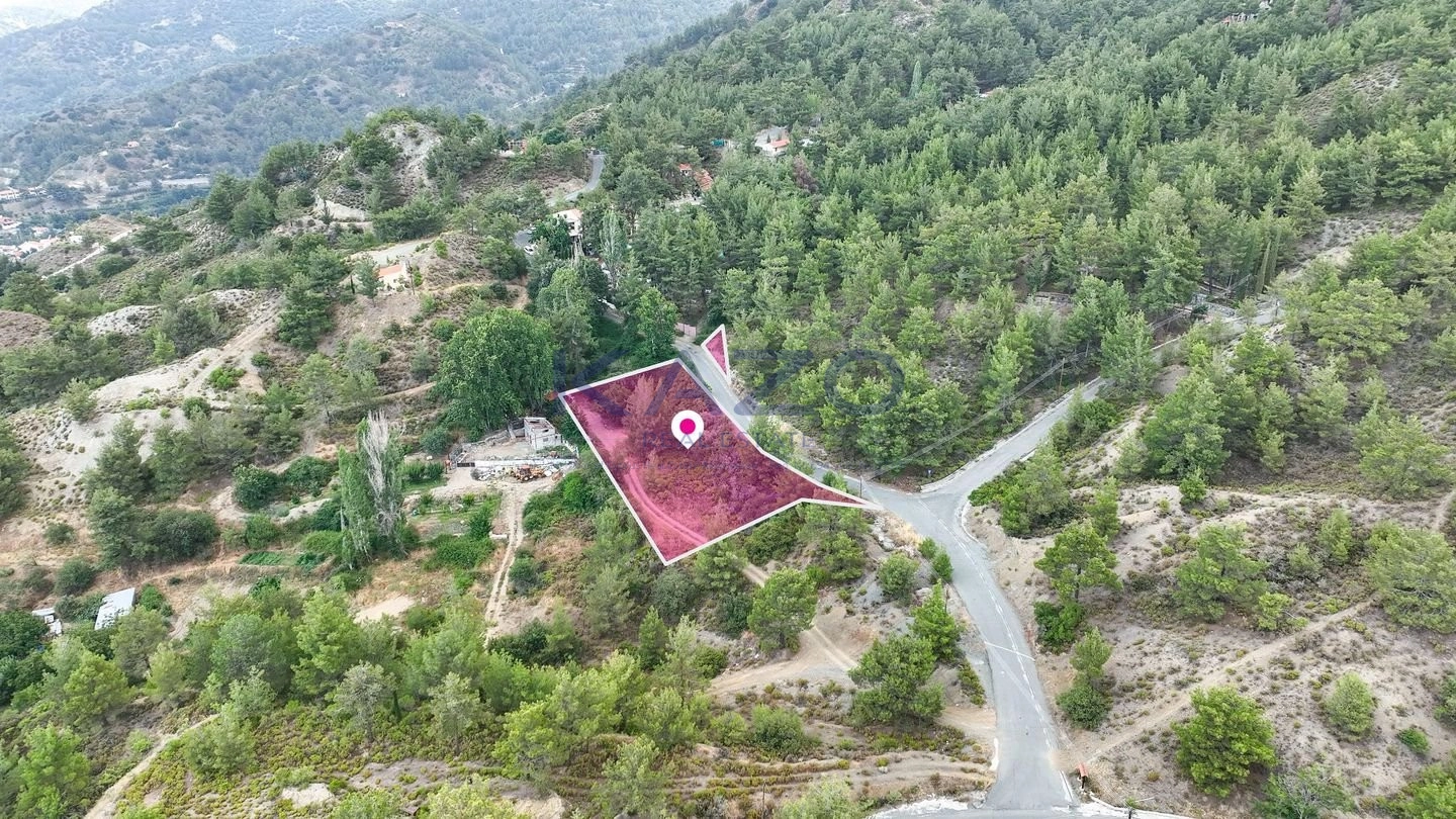 2,881m² Plot for Sale in Limassol District