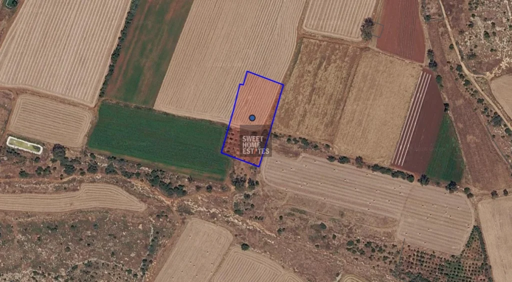 5,839m² Plot for Sale in Liopetri, Famagusta District