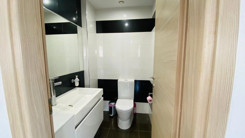 4 Bedroom Apartment for Rent in Limassol District