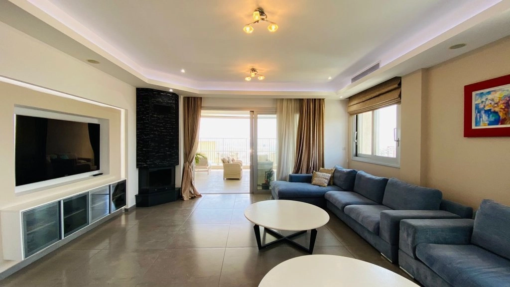4 Bedroom Apartment for Rent in Limassol District
