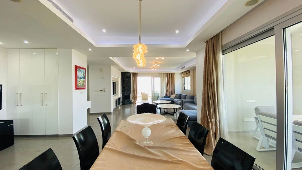 4 Bedroom Apartment for Rent in Limassol District