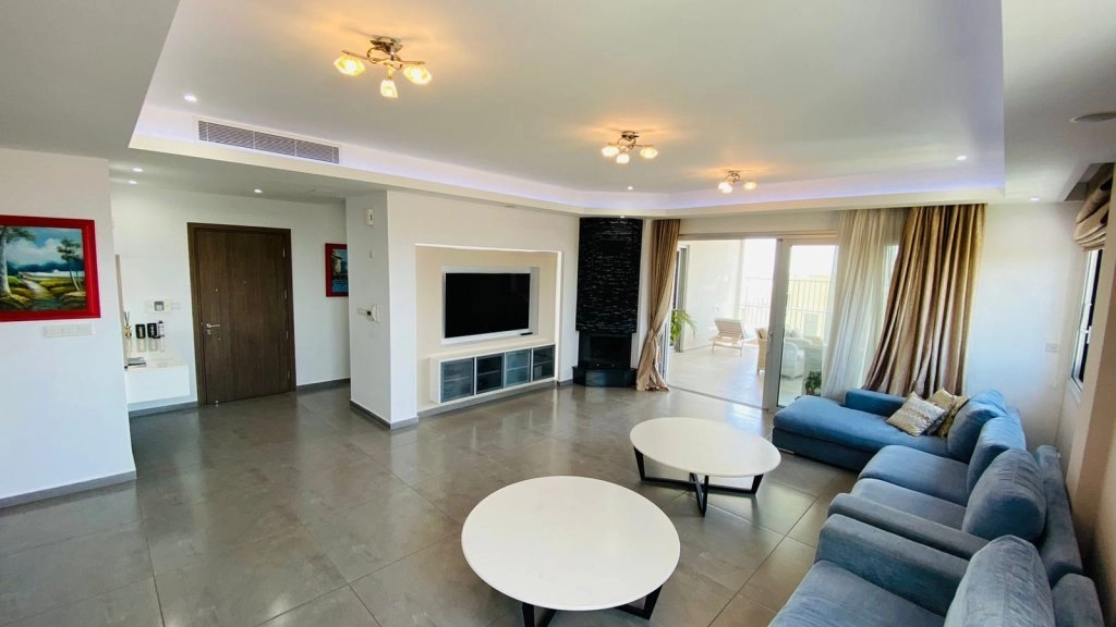 4 Bedroom Apartment for Rent in Limassol District
