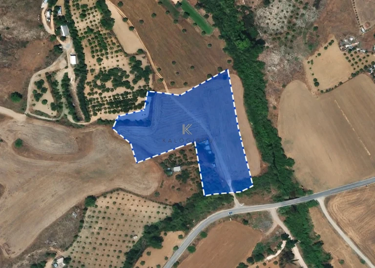 10,703m² Plot for Sale in Mosfiloti, Larnaca District