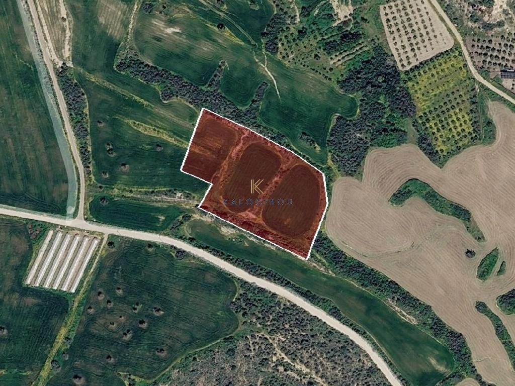 10,153m² Plot for Sale in Maroni, Larnaca District