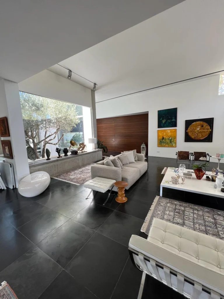 5 Bedroom House for Sale in Limassol District