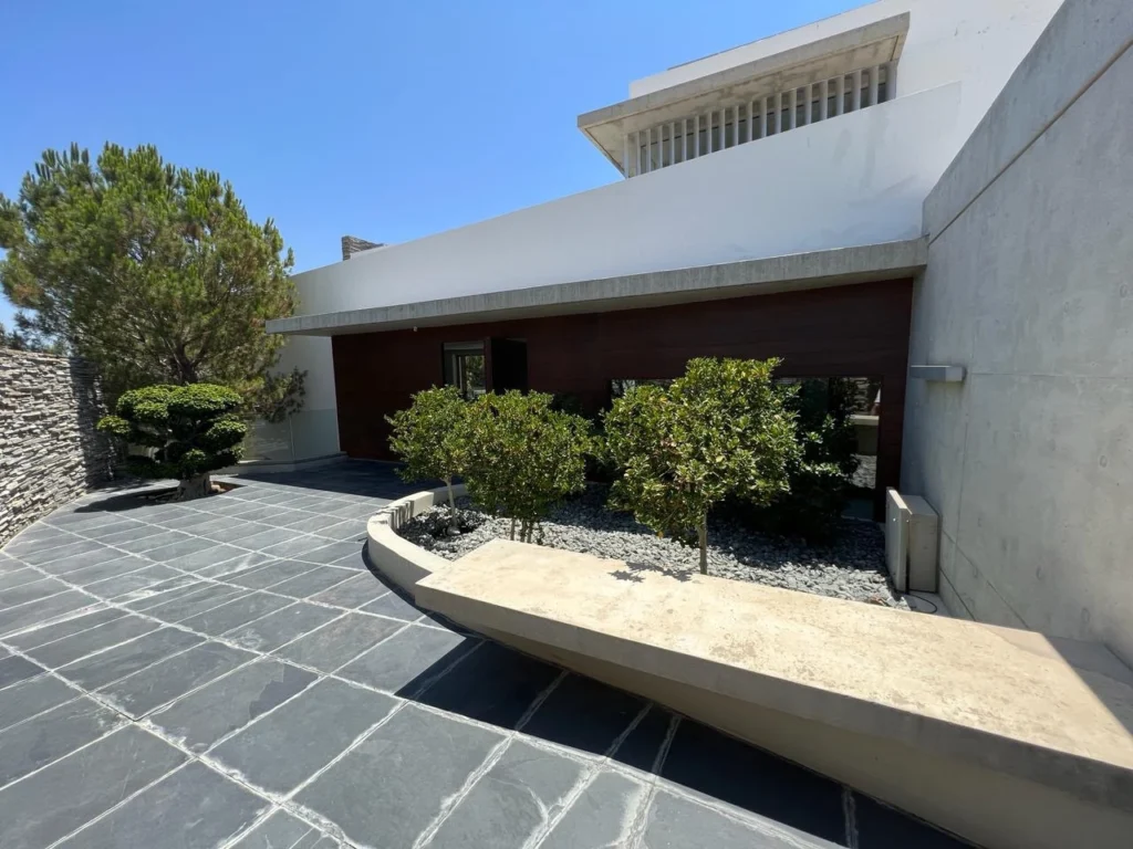5 Bedroom House for Sale in Limassol District