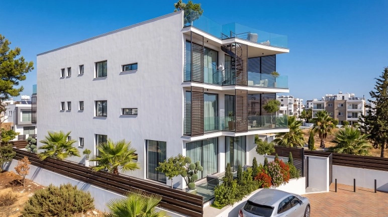 4 Bedroom Apartment for Sale in Limassol District