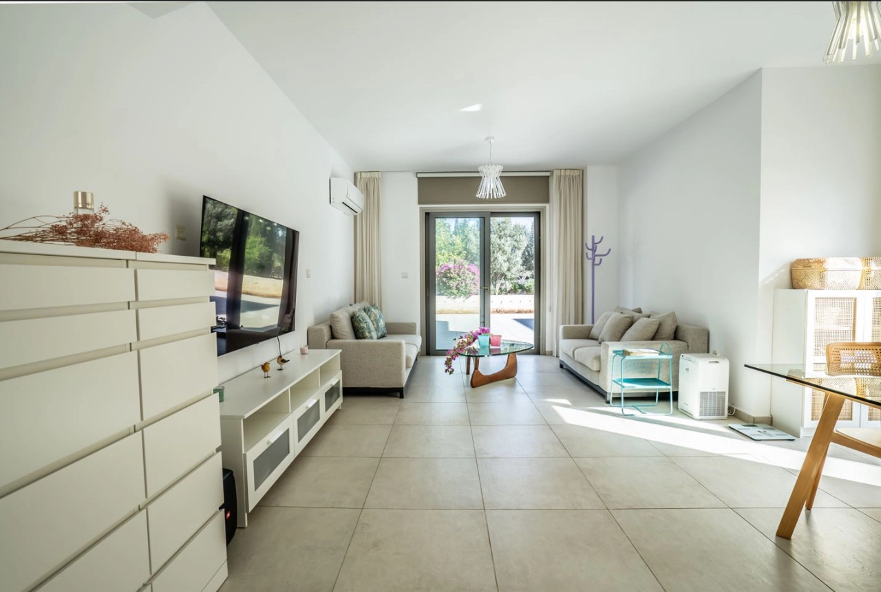 3 Bedroom House for Sale in Geroskipou, Paphos District