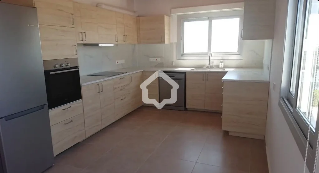 3 Bedroom Apartment for Rent in Strovolos, Nicosia District