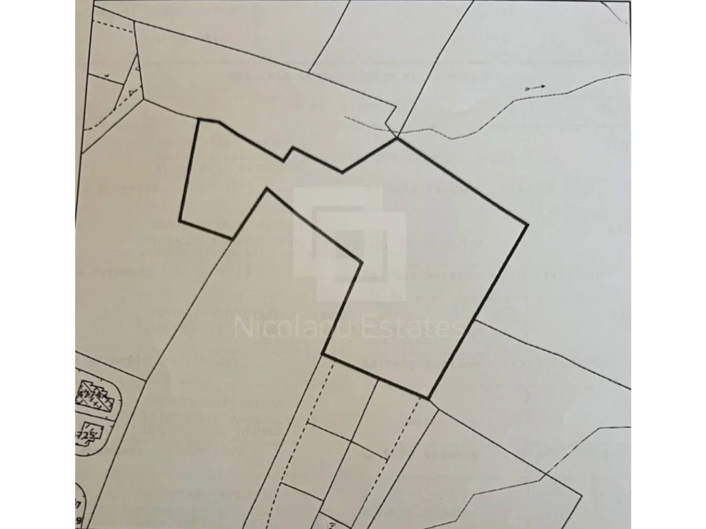8,344m² Plot for Sale in Strovolos, Nicosia District