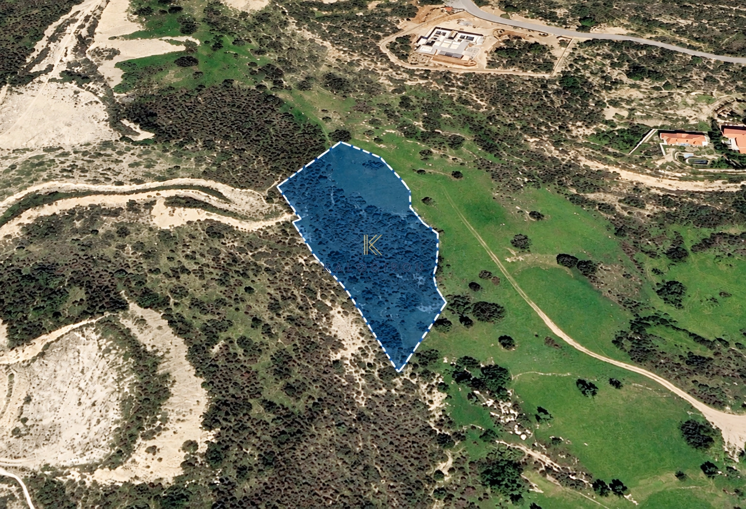 6,033m² Plot for Sale in Agios Tychonas, Limassol District