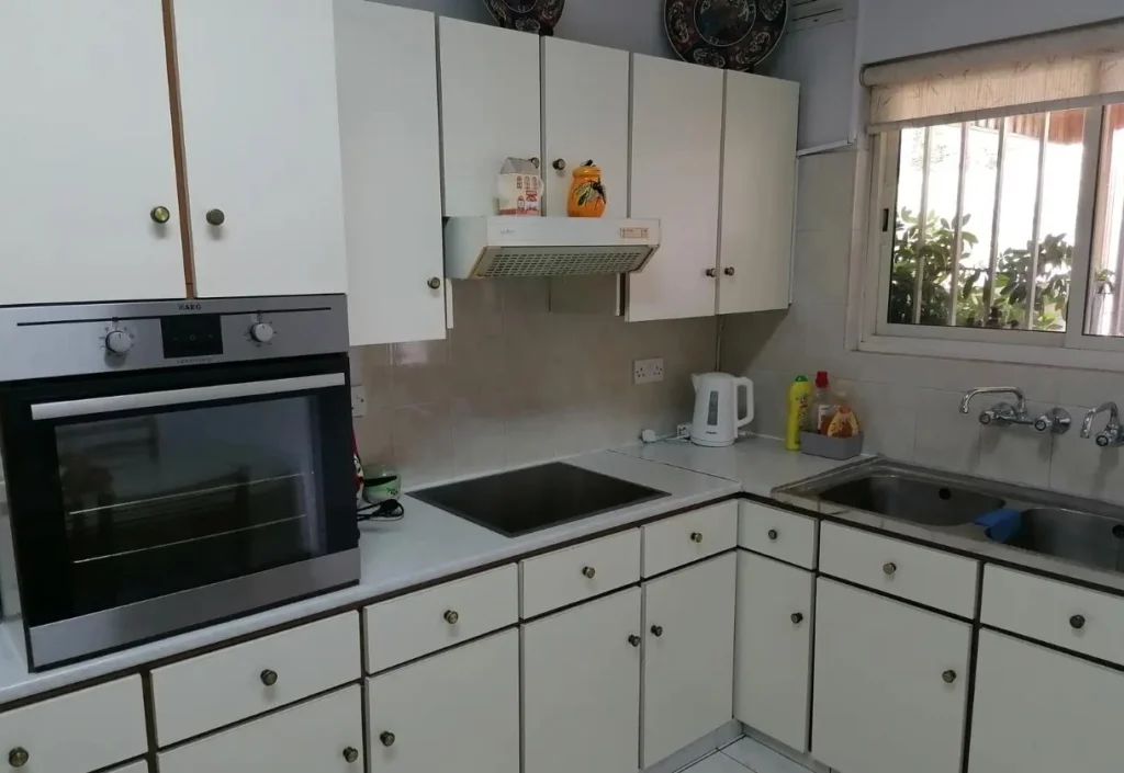 2 Bedroom House for Rent