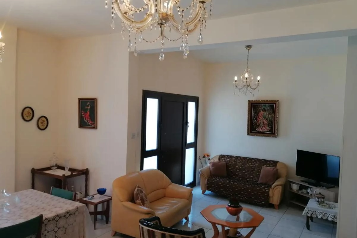 2 Bedroom House for Rent