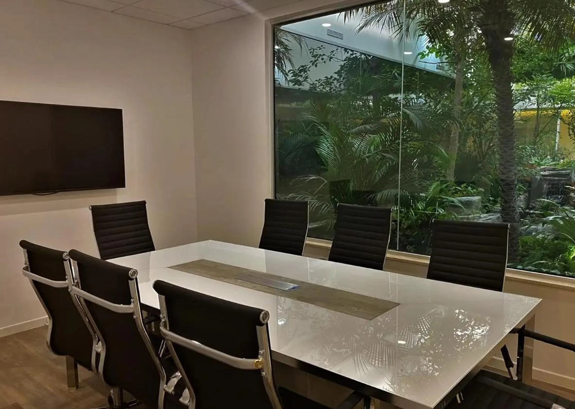 63m² Office for Rent in Engomi, Nicosia District