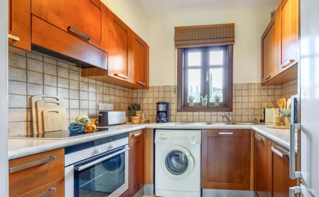 2 Bedroom Apartment for Rent in Aphrodite Hills Kouklia, Paphos District