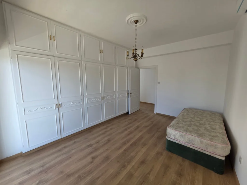4 Bedroom Apartment for Rent