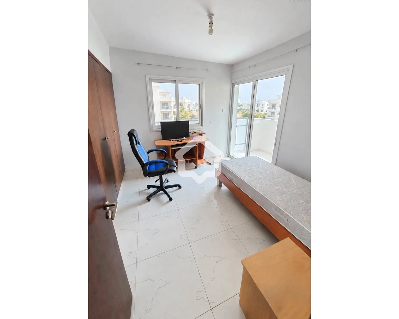2 Bedroom Apartment for Rent in Agios Dometios, Nicosia District