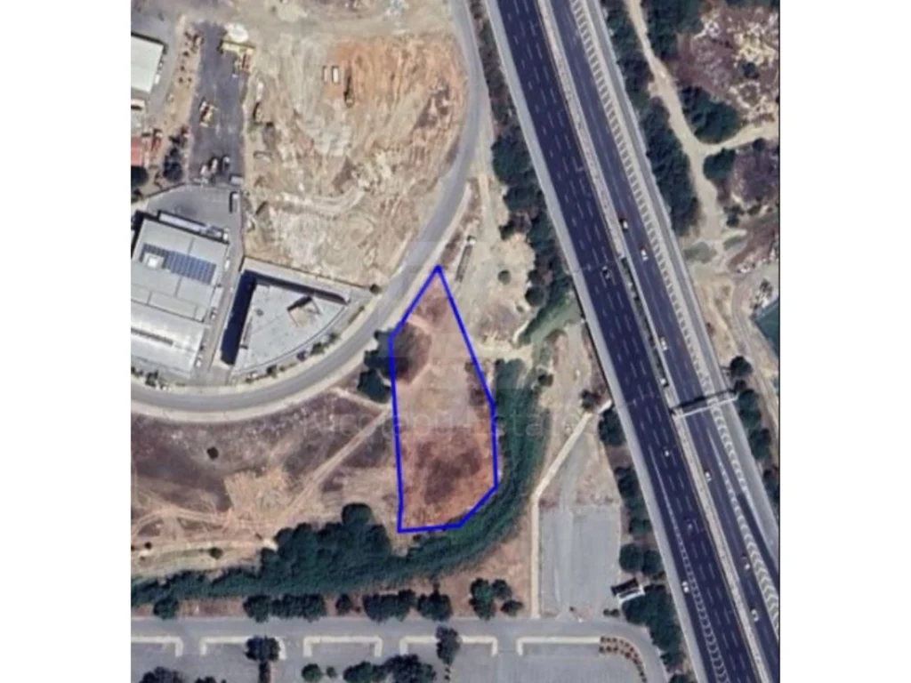 2,651m² Plot for Sale in Strovolos, Nicosia District