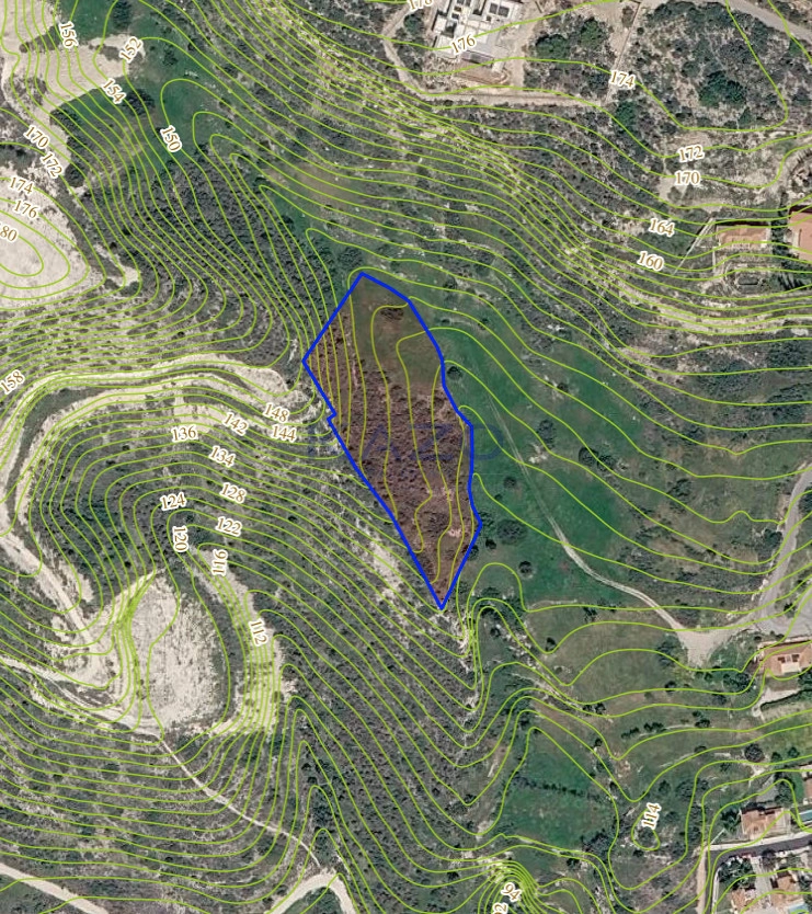 6,033m² Plot for Sale in Agios Tychonas, Limassol District