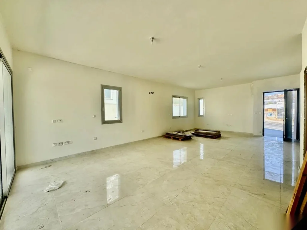 4 Bedroom House for Sale in Limassol – Agios Athanasios