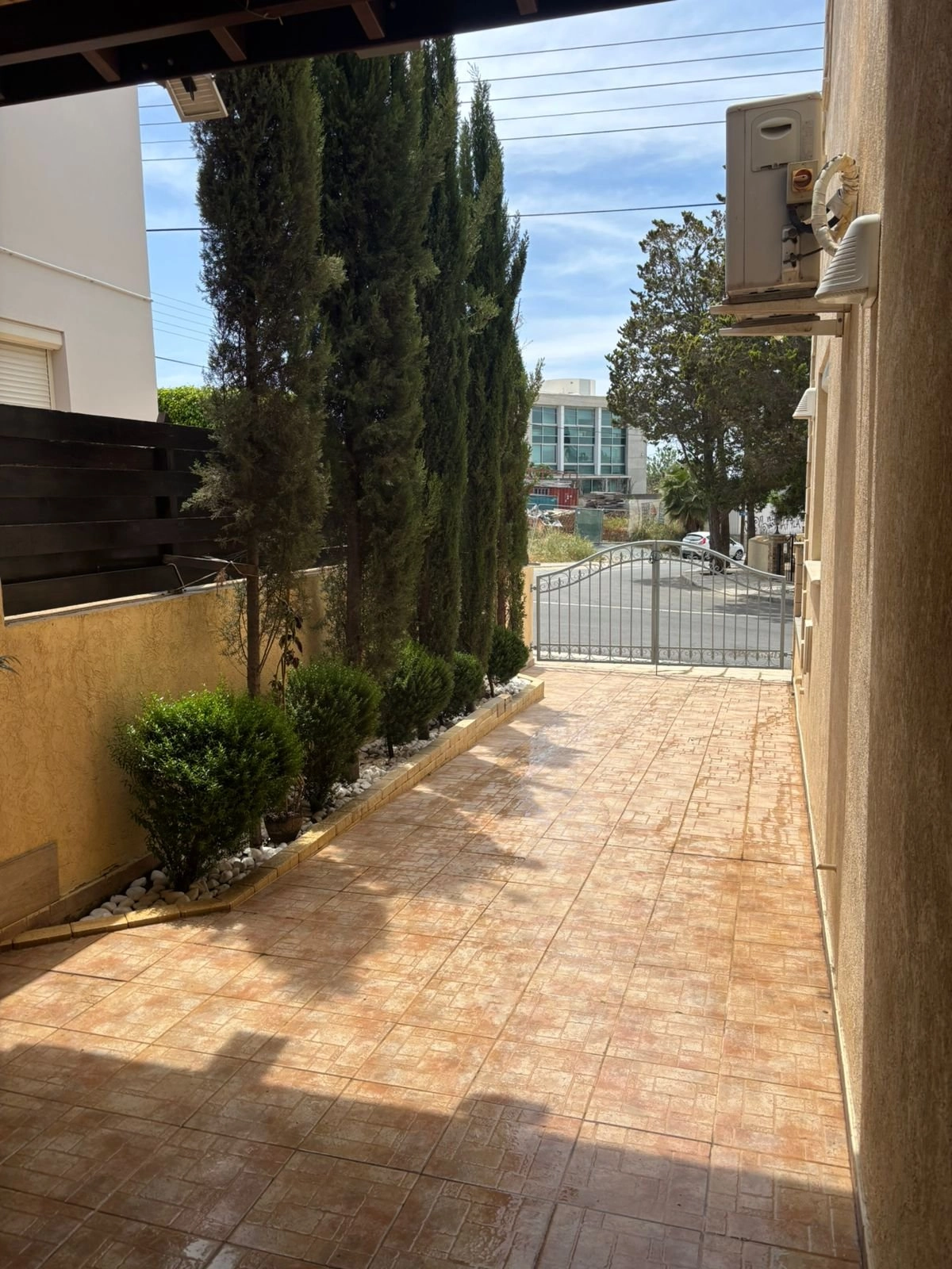 4 Bedroom House for Rent in Limassol – Ekali