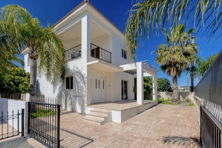 3 Bedroom House for Sale in Famagusta – Agia Napa