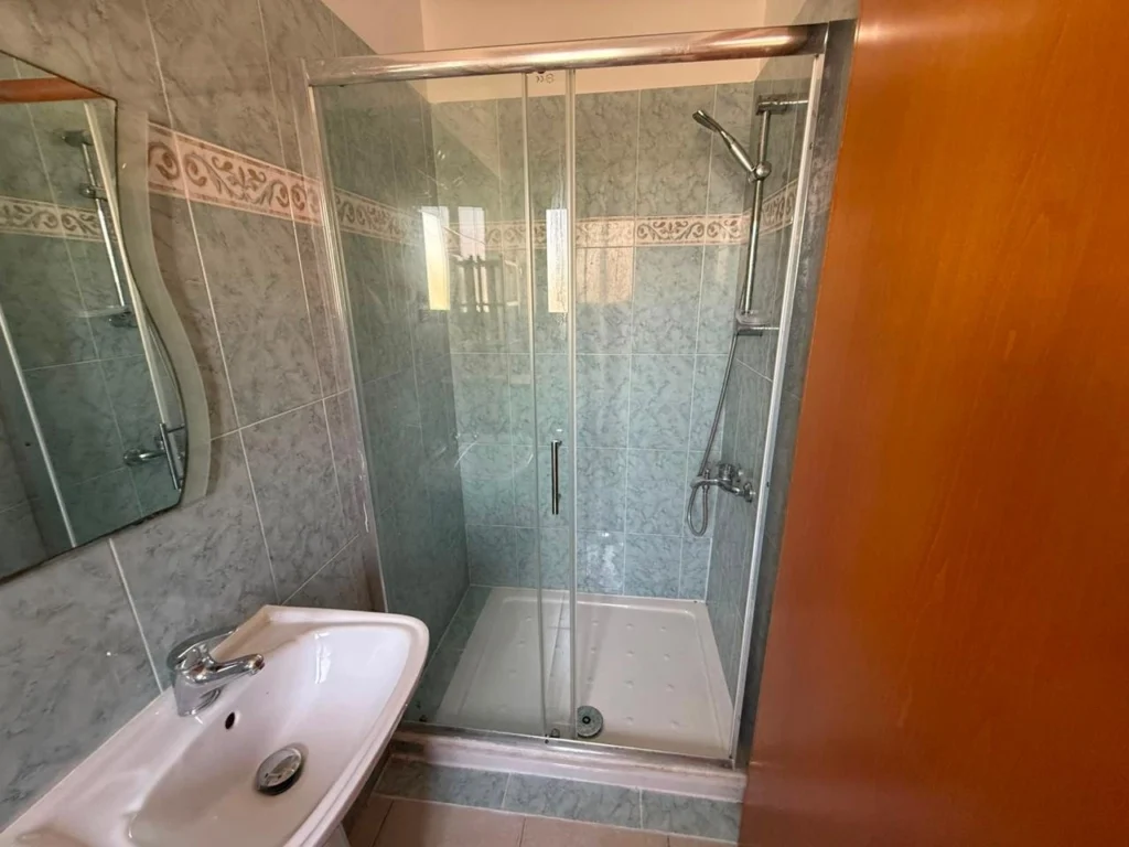 3 Bedroom Apartment for Rent in Larnaca – Finikoudes