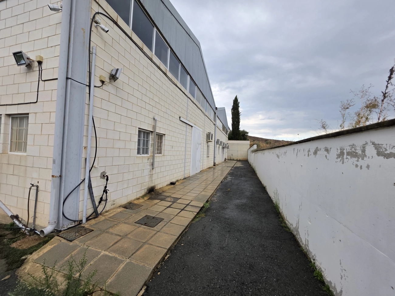 735m² Office for Rent
