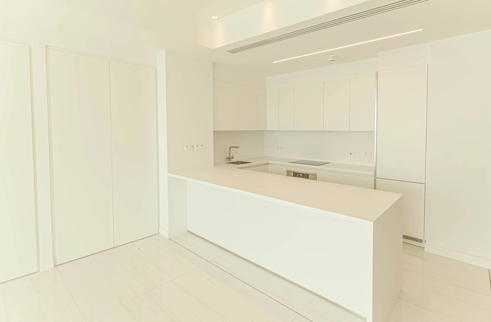 2 Bedroom Apartment for Sale in Mouttagiaka, Limassol District