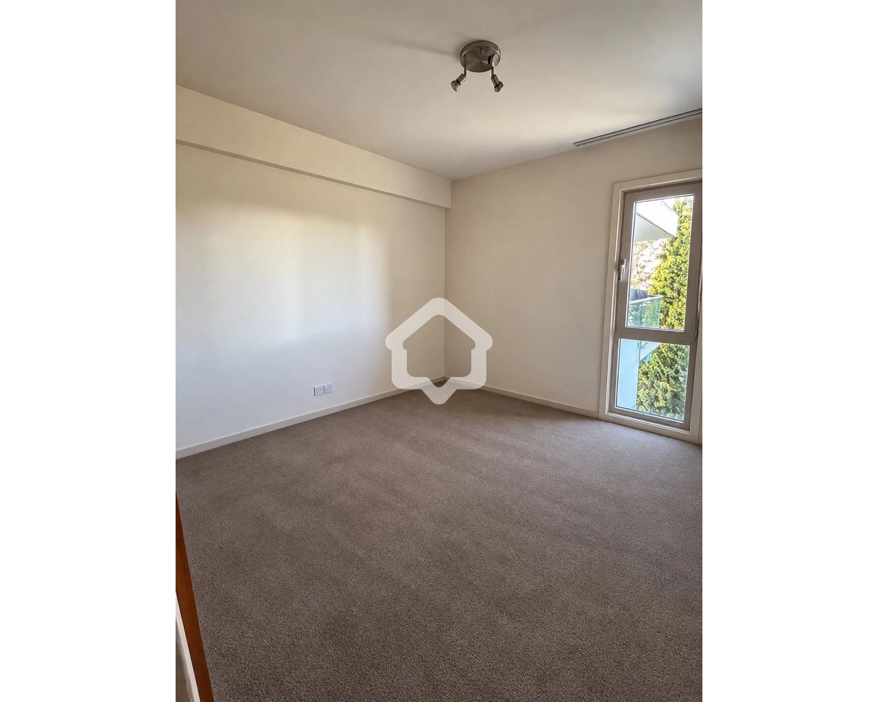 2 Bedroom Apartment for Rent in Strovolos, Nicosia District