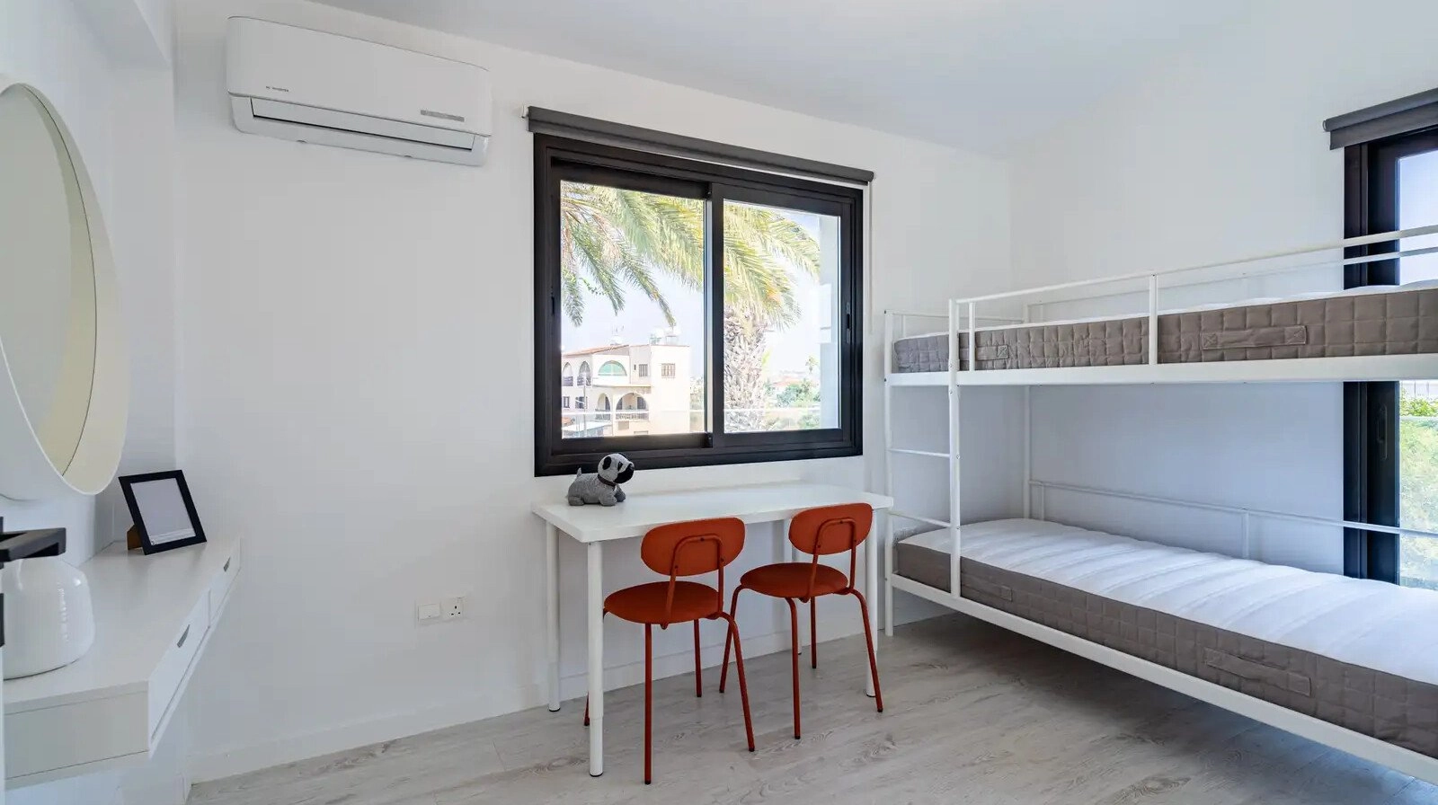 5 Bedroom House for Rent in Ormideia, Larnaca District
