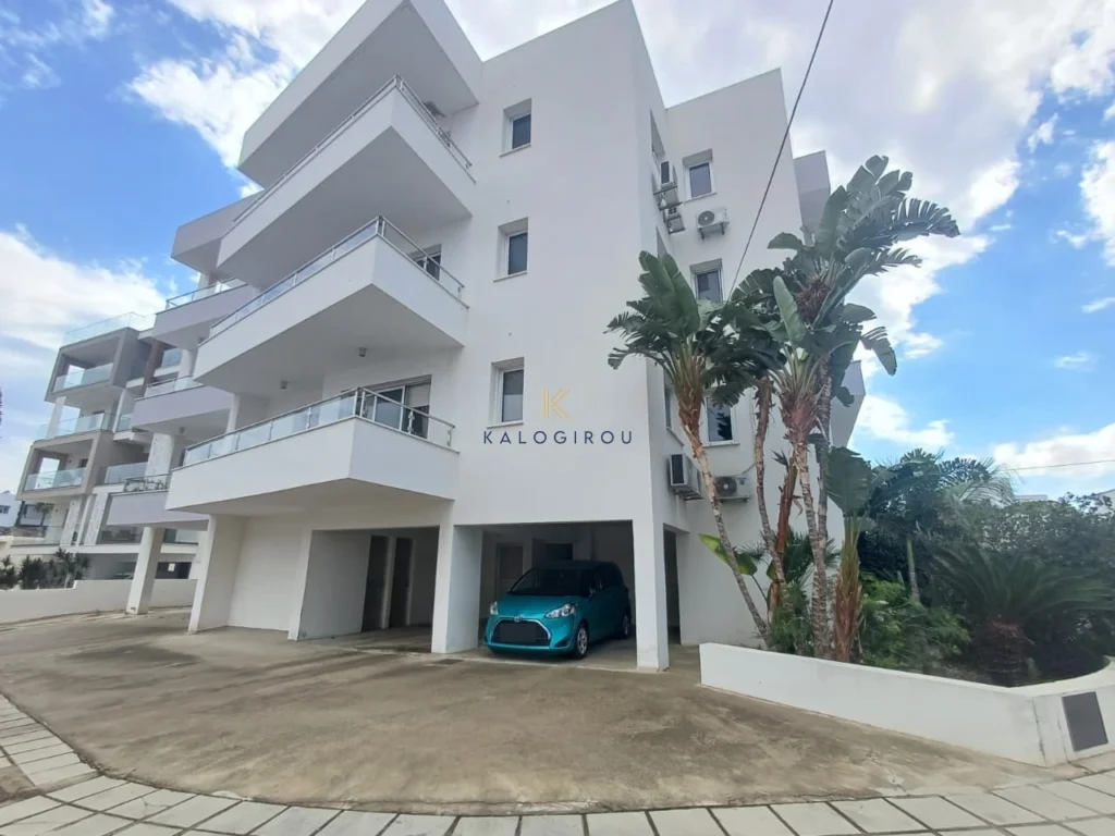 651m² Building for Sale in Larnaca District