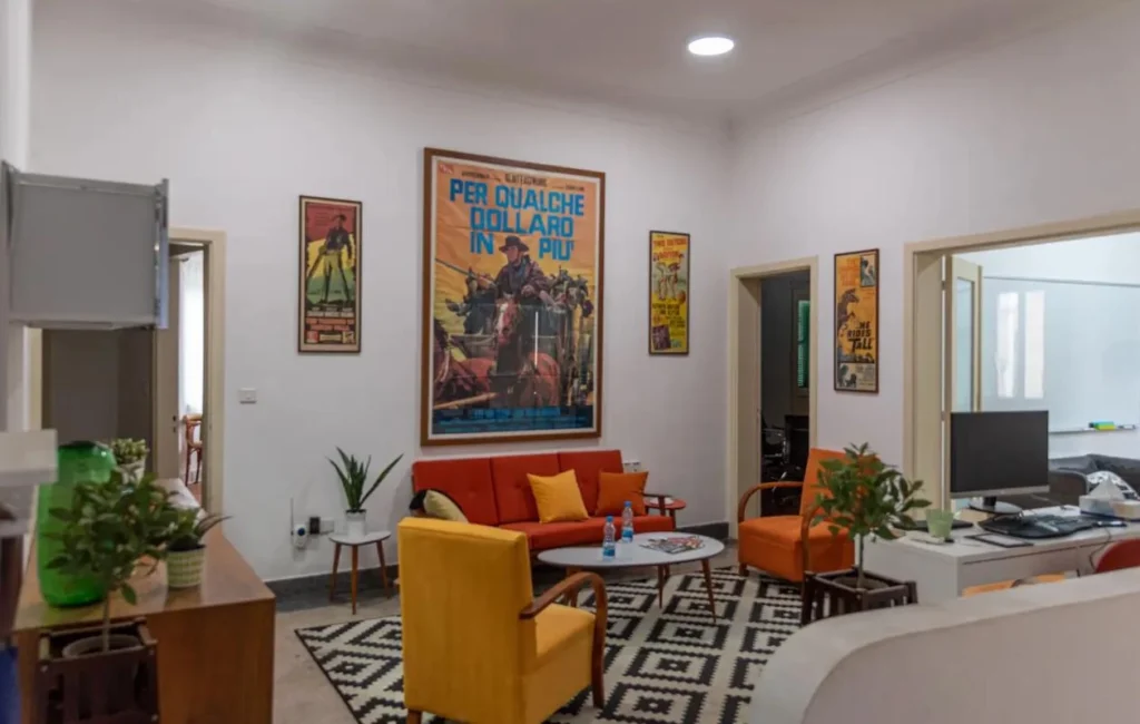 160m² Office for Rent