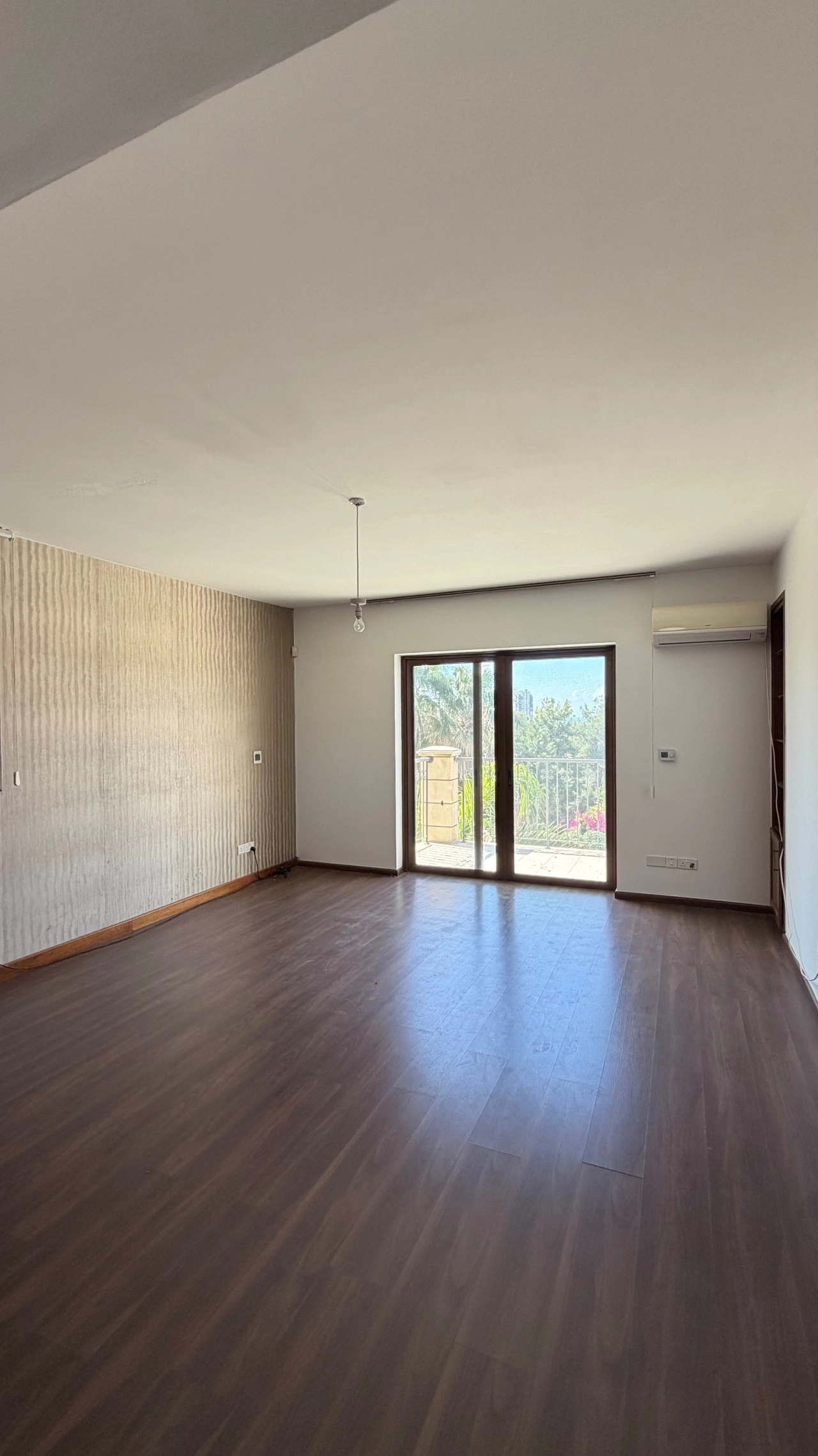 6+ Bedroom House for Sale in Limassol District