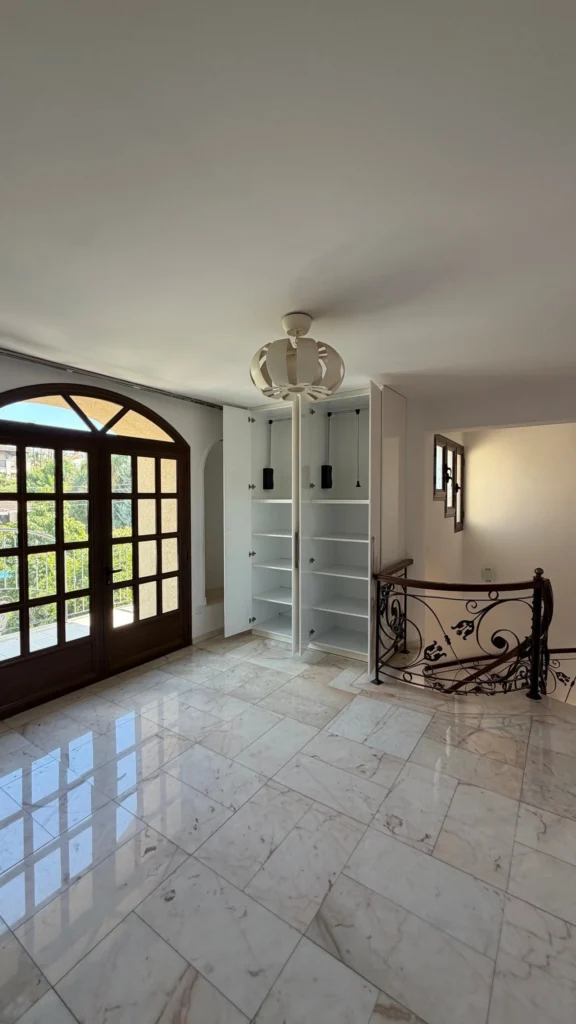 6+ Bedroom House for Sale in Limassol District