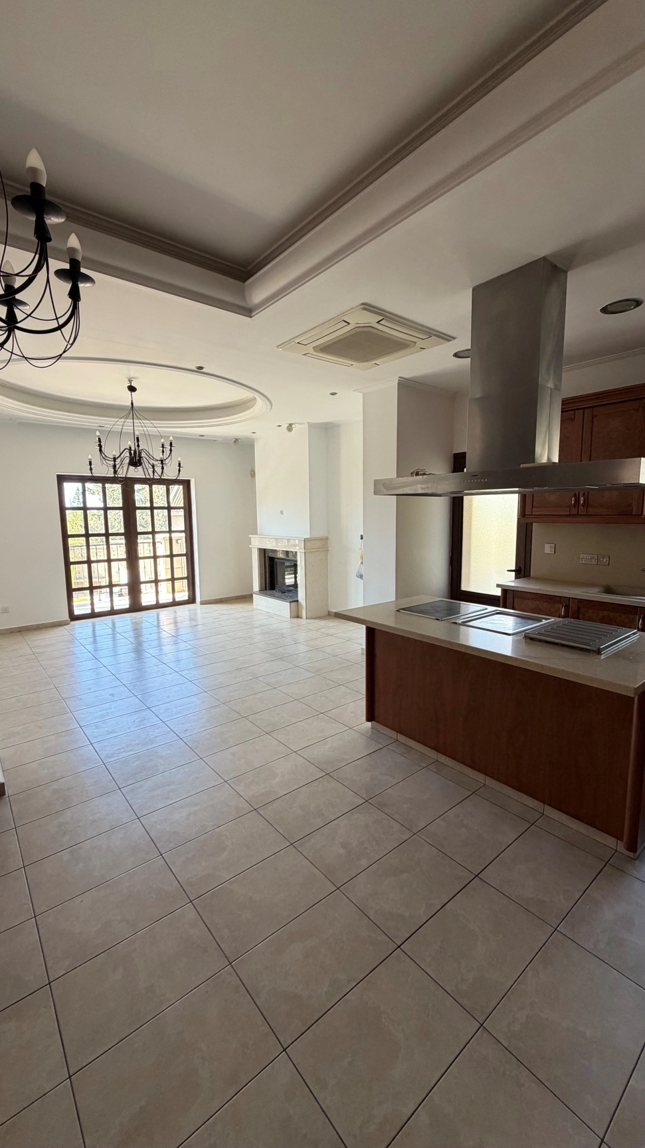 6+ Bedroom House for Sale in Limassol District