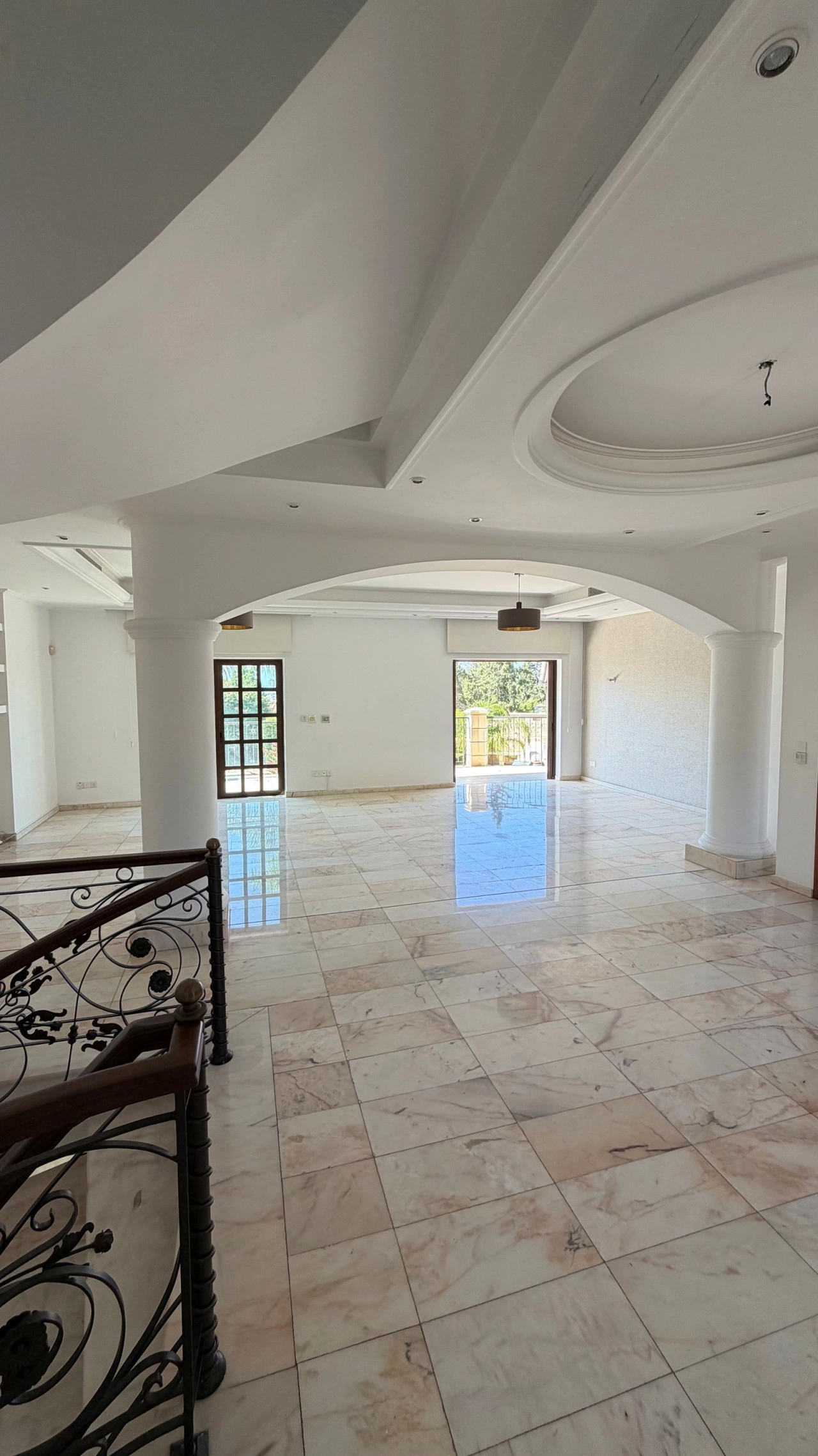 6+ Bedroom House for Sale in Limassol District