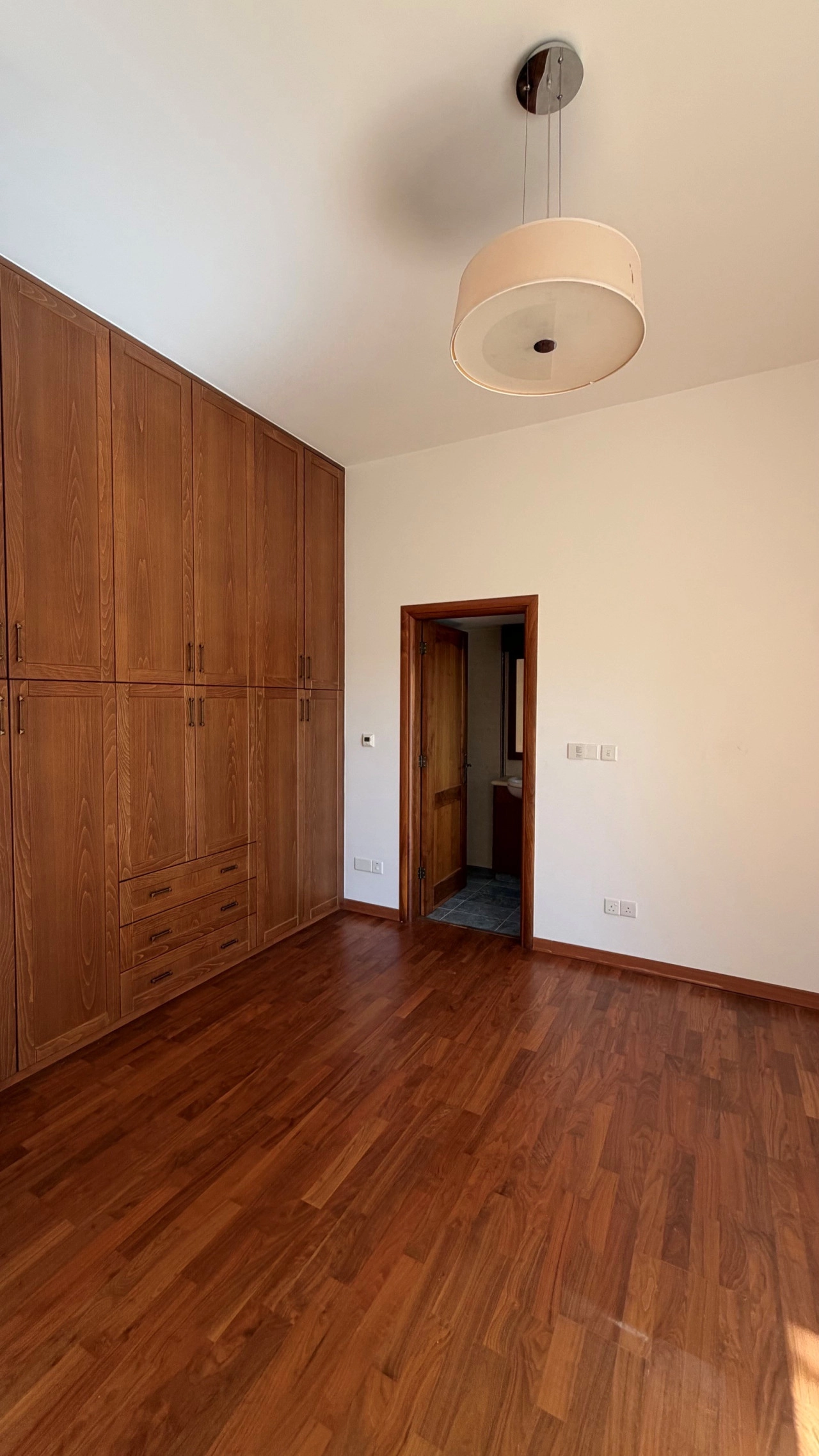 6+ Bedroom House for Sale in Limassol District