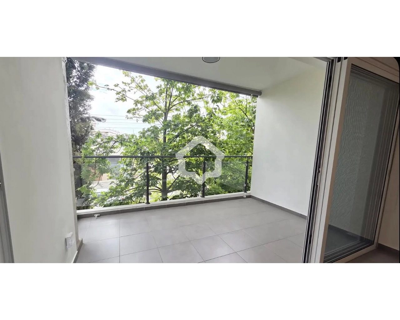 2 Bedroom Apartment for Rent in Agios Dometios, Nicosia District
