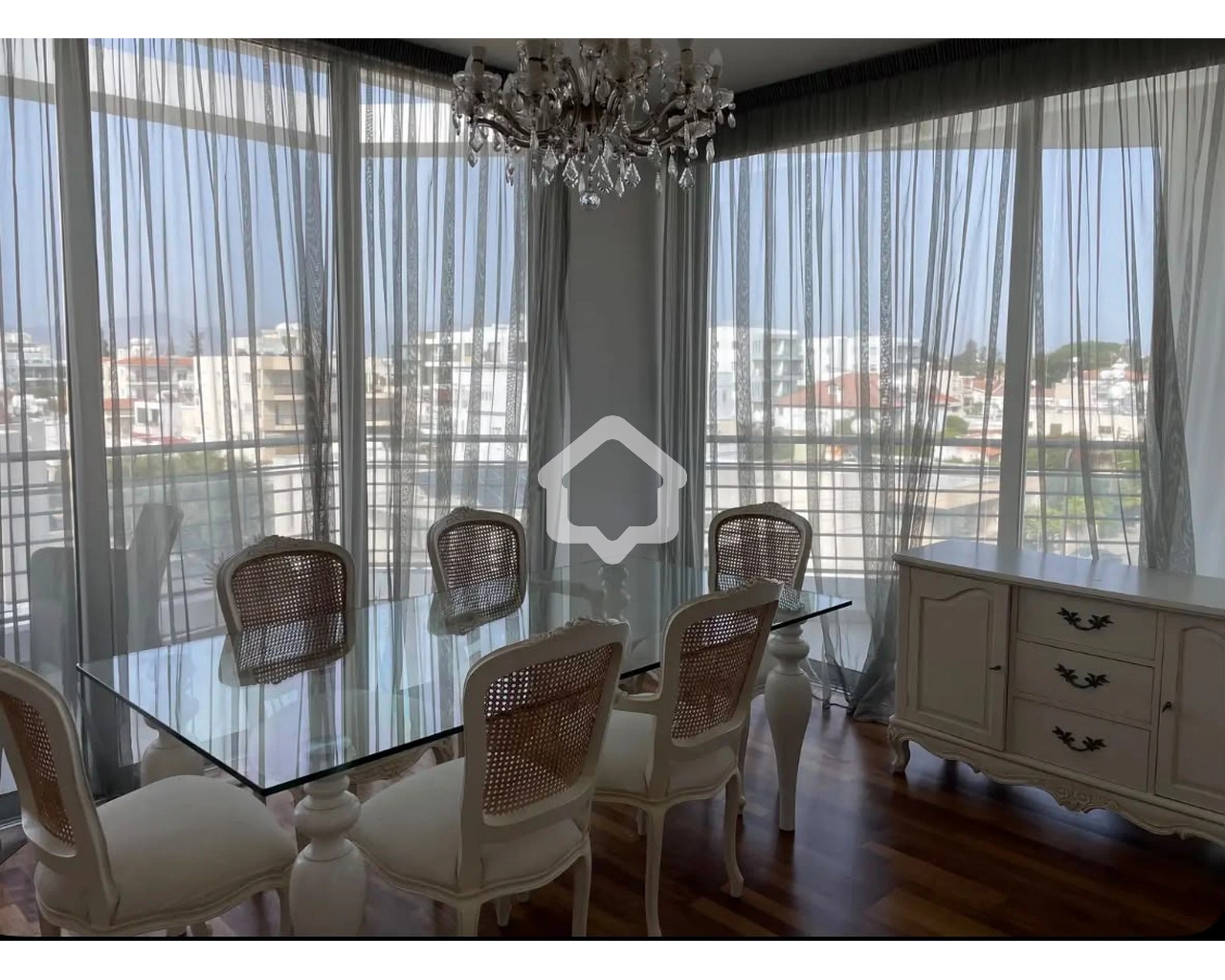 4 Bedroom Apartment for Rent in Engomi, Nicosia District