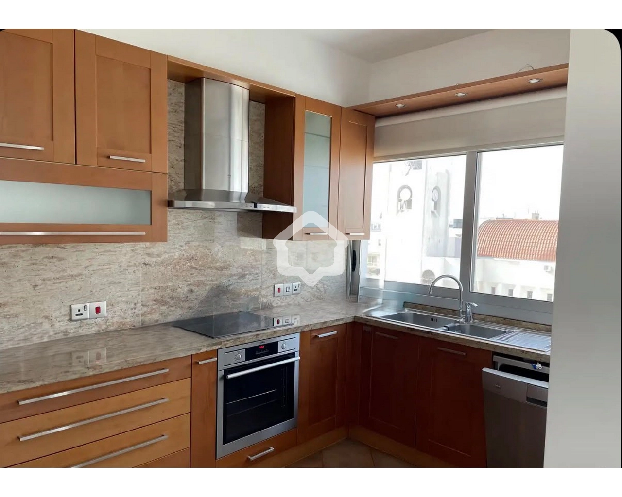 4 Bedroom Apartment for Rent in Engomi, Nicosia District