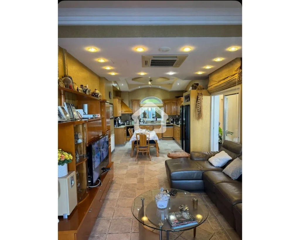 5 Bedroom House for Rent in Strovolos, Nicosia District
