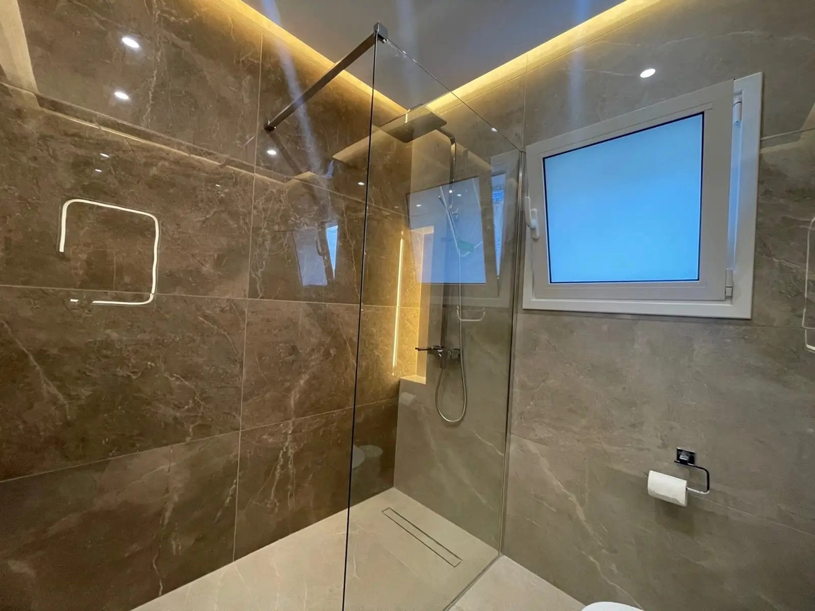 3 Bedroom Apartment for Rent in Limassol – Petrou kai Pavlou