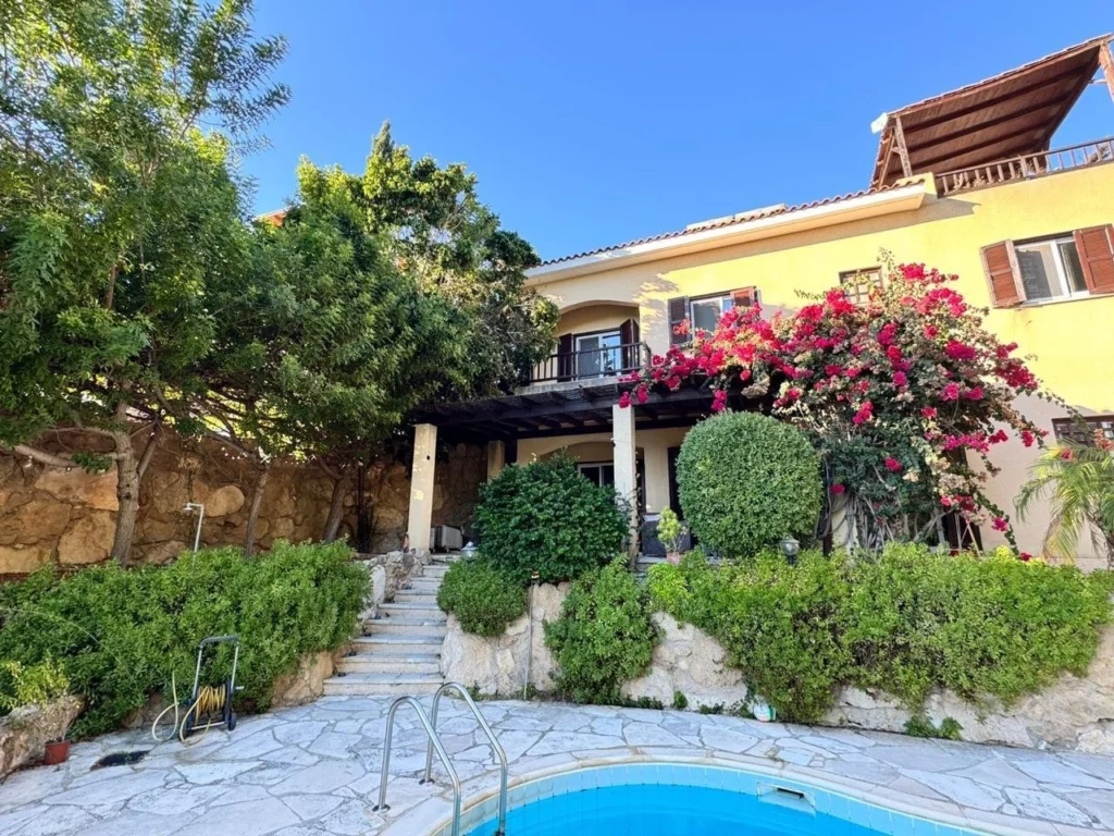 3 Bedroom House for Rent in Tala, Paphos District